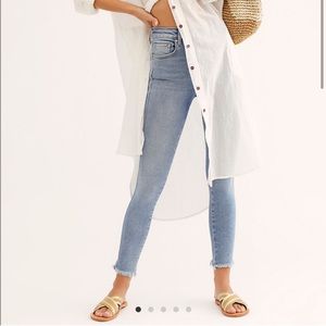 Free People Raw High-Rise Jegging in Sweet Blue